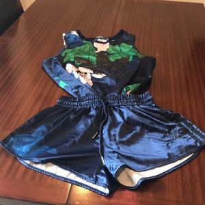 Adidas set top size M and bottom size S